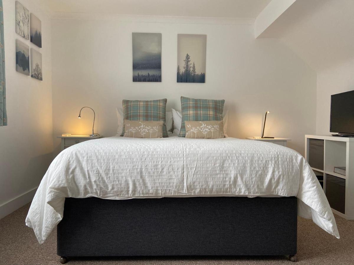Port Side Brixham - Ideal Seaside Getaway - Parking - Wood-Burner - Dog Friendly Exterior foto