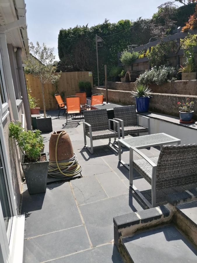 Port Side Brixham - Ideal Seaside Getaway - Parking - Wood-Burner - Dog Friendly Exterior foto